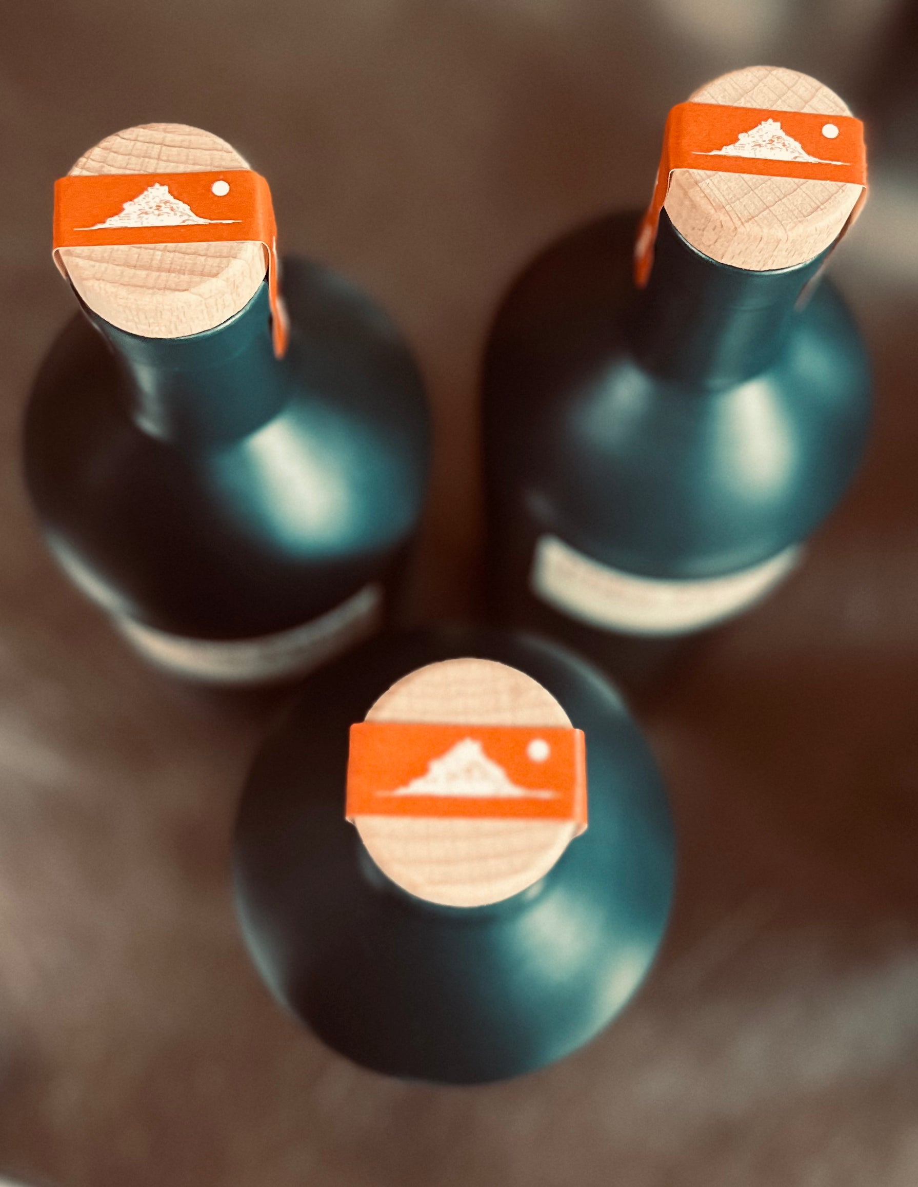 Dark teal bottle of Ebba tidal Cornish dry gin